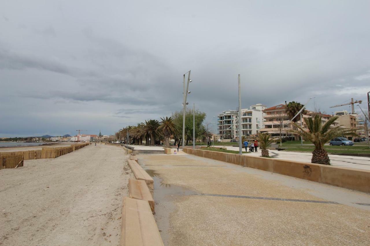 Family Apartment On The Beach Alghero Bagian luar foto