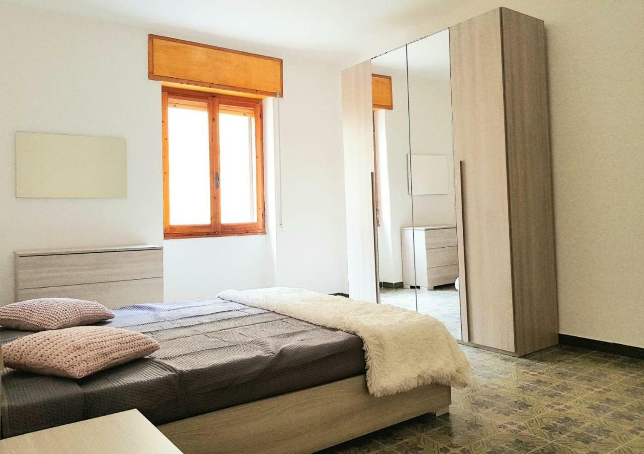 Family Apartment On The Beach Alghero Bagian luar foto