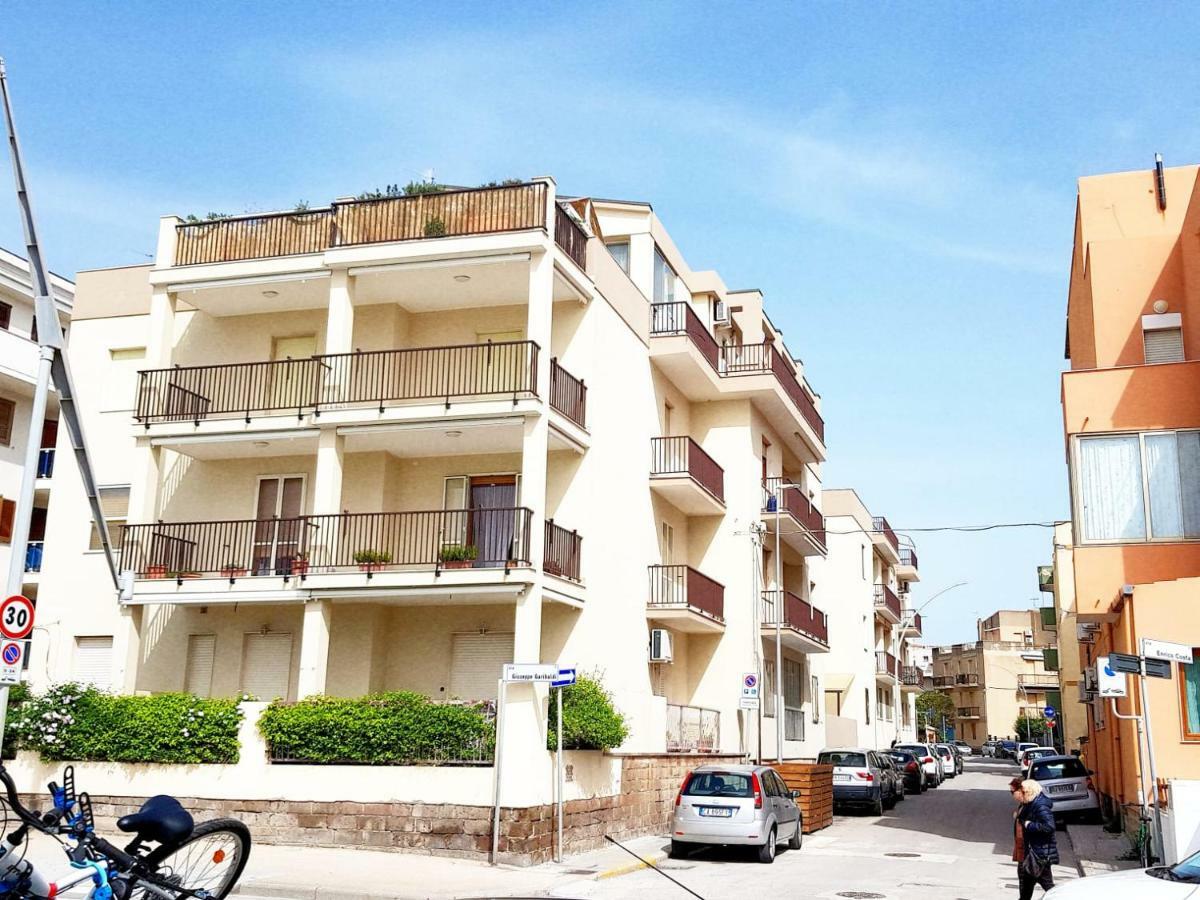 Family Apartment On The Beach Alghero Bagian luar foto